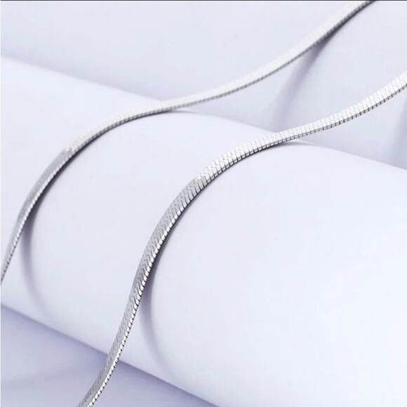 Sterling Silver Herringbone Flat Snake Necklace - Picture 12 of 14